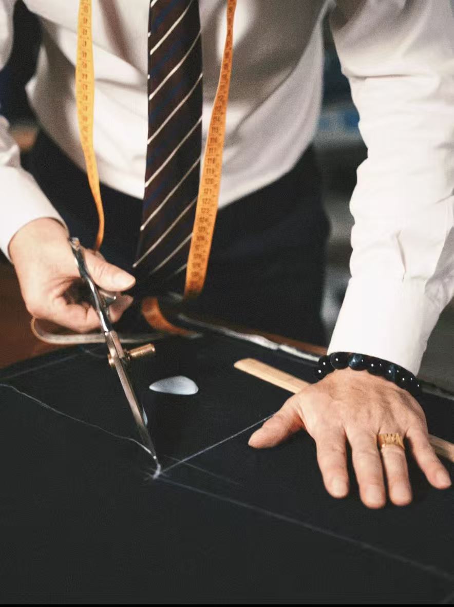 西安布兰登西服定制封面